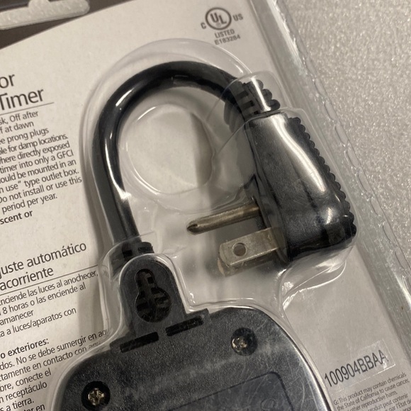 Westek 1-Outlet Outdoor Self-Adjusting Timer. Grounded outlet, Photoelectric. - Picture 4 of 5